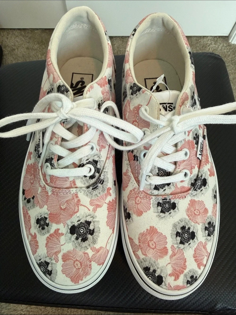Vans Off The Wall 721356 Pink/ Black Flower Print Shoes Woman's Size 7.5